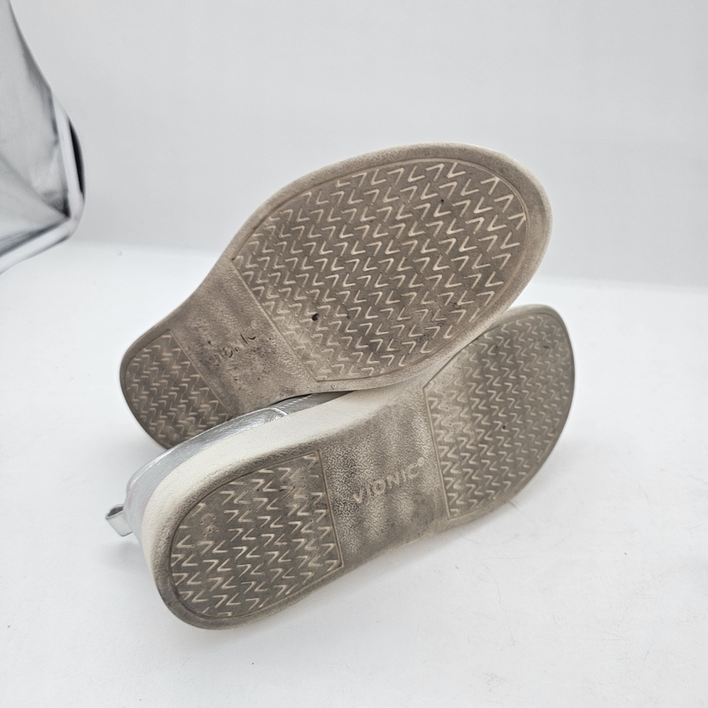 Vionic Winny Metallic Leather Arch Support Sneakers Silver Lace-Up Womens 7.5 - Picture 11 of 11